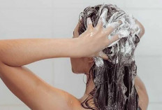 Catat, Kebiasaan ini Bisa Merusak Rambut Kalian 