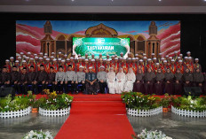 Tasyakuran Haflatul Wada 2025 Santri SMP Ar-Risalah Lubuk Linggau Hafidz 15 Juz Alquran Didoakan Kelak Berjaya