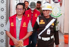 2 Tersangka Oknum Pengacara dan Kasi DPMD Muba Ditahan Kejati Sumsel Dugaan Korupsi Internet Desa