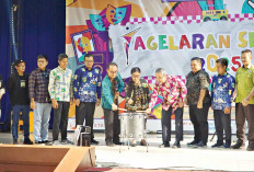 Pagelaran Seni #6 Sukses Digelar 500 Mahasiswa Prodi PGSD UNPARI Tampil Memukau