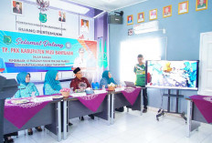 Rosada Rohman melakukan Pembinaan 10 Program Pokok PKK