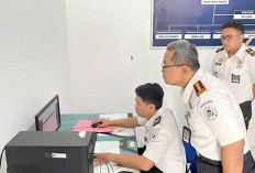 Kalapas Lubuk Linggau Monitor Langsung Pembinaan Warga Binaan yang Sudah Menjalani 2/3 Masa Pidana 