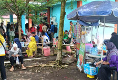 Berkah Rekrutmen PPPK Paruh Waktu, UMKM Depan RSUD Muara Beliti Raup Jutaan Per Hari 