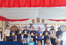Warga Binaan Lansia di Lapas Narkotika Muara Beliti Dapat Makanan Tambahan