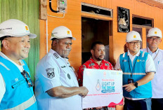 Kado HUT RI, PLN Salurkan Bantuan Pasang Listrik Gratis 2.821 Keluarga Prasejahtera di Indonesia
