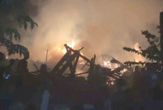 Sebanyak 5 Rumah Ludes Terbakar Ditaksir Kerugian Mencapai Rp1,2 Miliar 