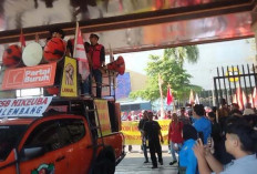 May Day 2025: Ratusan Buruh Demo Tuntut Kesejahteraan