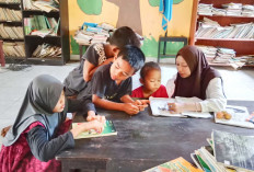 Demi Tingkatkan Minat Baca Siswa, SDN 83 Lubuk Linggau Aktifkan Ekskul Bengkel Literasi 