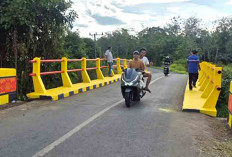 Jembatan Jalur Q1 Tambah Asri–Simpang Semambang Dicat Ulang