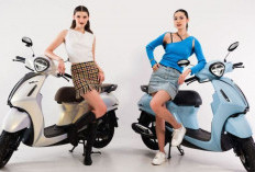 Cewek Kekinian Pilih Motor Listrik Ini Buat Jalan-Jalan, Bikin Tetangga Iri