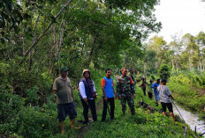 Petani Desa Sumber Asri Musi Rawas, Bersama Dengan Stikholder Terkait Melakukan Kegiatan Gotong Royong