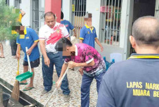 Petugas Kamtib Lapas Narkotika Muara Beliti Rutin Jaga Kebersihan Kamar dan Blok Hunian WBP