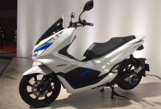 Harga Bikin Kaget! Honda PCX Electric Siap Tantang Motor Premium Bensin