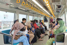 Libur Nataru Perjalanan LRT Ditambah Menjadi 8 