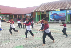 Peserta Didik Bebas Ekspresikan Diri, SDN 36 Lubuklinggau Punya Program Unggulan Panggung Jumat