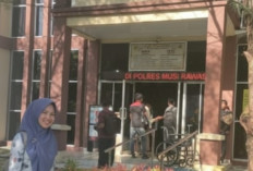 Jilbab: Pilihan Kesucian di Tengah Gempuran Tren Dunia