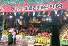 Buah Impor Maupun Lokal Tersedia di Ren Buah 1 Pasar Satelit Lubuk Linggau