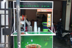 Es Teh, Minuman Segar Yang Selalu Menjadi Favorit Banyak Orang