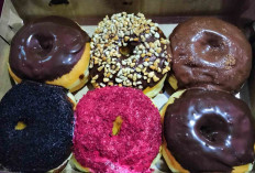 Pilih Donat Kentang atau Donat Susu, Sama Enaknya