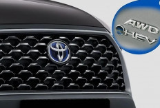 Camry dan Yaris Cross Gunakan Logo Baru, Toyota Emblem Biru Hybrid Electric Vehicle