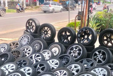 Harga Ban Mobil Naik, Warga Cari Alternatif Lebih Murah