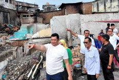 Lapas Narkotika Kelas IIA Muara Beliti Salurkan Bantuan untuk Korban Kebakaran