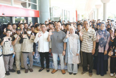 Dilepas Wali Kota Lubuk Linggau, Pelajar SMPIT Mutiara Cendekia Sebulan Penuh Belajar ke Kampung Inggris 