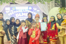 SDN 20 Lubuk Linggau Juara 1 Lomba Cerita Rakyat Festival GLMB 2025