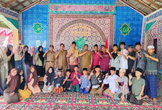 Lurah Selangit Musi Rawas dan Santri Doakan Indonesia Damai 