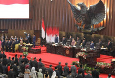 Gaji DPR 2025 Bukan Rp 100 Juta, Ini Rincian Sebenarnya