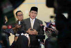Guru Madrasah Terima Honor Rp150 Ribu Per Bulan, Kemenag Cari Solusinya