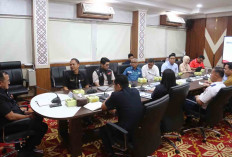 Cari Solusi Atasi Antrean Panjang Kendaraan di SPBU