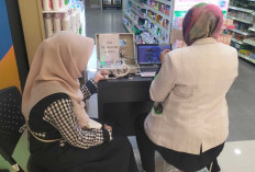 Ngabuburit Sambil Cek Kesehatan Gratis, Warga Antusias Kunjungi Layanan Medis