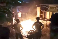 Malam Pergantian Tahun 2026, Motor Ludes Disambar Petasan 