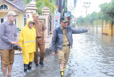 Pastikan Banjir Teratasi Pj Wako Turun ke Lokasi 