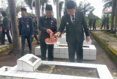 Peringati Hari Pahlawan, Dinsos Lubuk Linggau Bagikan 118 Bingkisan untuk Pejuang