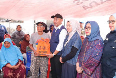 Wali Kota Lubuk Linggau Kunjungi Korban Kebakaran. Siapkan Anggaran BTT untuk Bangun Kembali Rumah Mereka