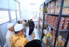 Gubernur Herman Deru : Mulailah dari Diri Kita Menggunakan Keuangan Syariah