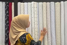 Di Bombay Textile Lubuk Linggau, Belanja Hemat Kain Satin Velvet Hanya Rp 15 Ribu  