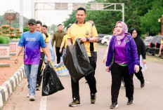 Bupati, Wakil Bupati dan Kapolres Musi Rawas Kurve Bersama Dukung Gerakan Indonesia Asri