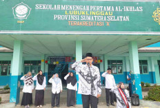 Ponpes Modern Al Ikhlas Lubuk Linggau Peringati Hari Guru Nasional 2025 dengan Penuh Khidmat 