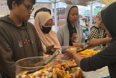 Asinan Padat Karya Viral di Lubuklinggau, Pembeli Sampai Rela Antre Panjang