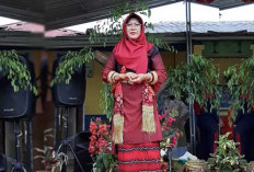 Sambut Hari Guru Nasional 2025, SMPN 4 Lubuk Linggau Adakan Mendongeng Bilingual