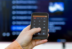 Tak Perlu Remote Lagi! Intip 3 Smart TV 2025 yang Bisa Dikontrol Pakai Smartphone