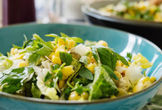 Makan Tengah Malam Tidak Perlu Takut Lagi, Corn Salad Resep Simpel dan Praktis Mudah