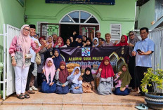 Dikomandoi Hasbi Asadiki Alumni SMA Pelita Lubuklinggau Berikan Santunan