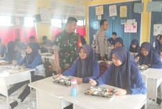 Babinsa Koramil 406-10/Lubuk Linggau Timur Pantau Distribusi Program Makan Bergizi Gratis, Begini Hasilnya