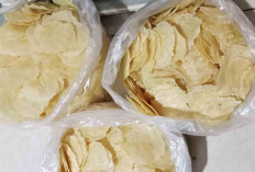 Produksi Rumahan Emping Melinjo Desa Dwijaya Musi Rawas Mampu Gerakkan Ekonomi Ibu Rumah Tangga