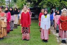 SDN Taba Renah Musi Rawas Meriahkan Hardiknas 2025 dengan Karnaval Budaya