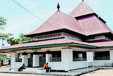 Wisata Religi Bengkulu 1938, Berdirinya Kenangan Proklamator Dipembangunan Masjid Jamik 1